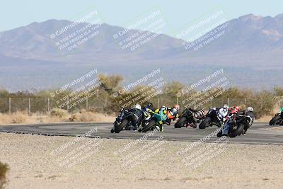 media/Dec-06-2025-CVMA (Sat) [[4a896cc04c]]/Race 4-Formula Middleweight/